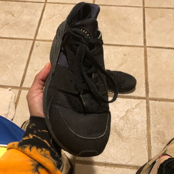 Nike huaraches size 8.5 - Picture 3 of 3